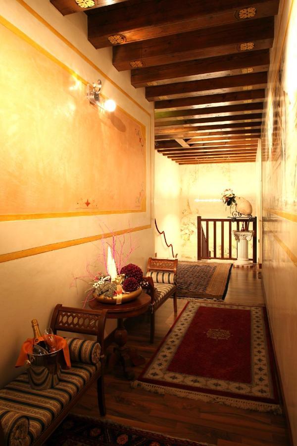 Hotel Tabina Santa Maria Di Sala Buitenkant foto